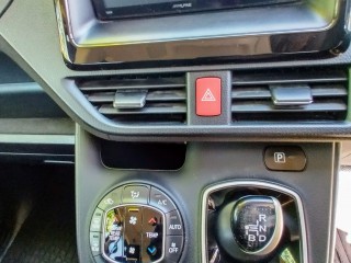 2014 Toyota Voxy