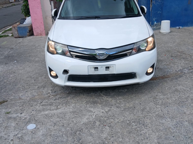 2014 Toyota Axio for sale in Kingston / St. Andrew, Jamaica