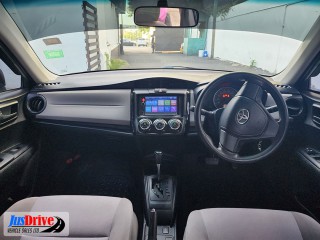 2014 Toyota Corolla Axio