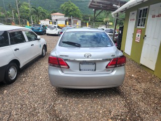 2017 Toyota PREMIO