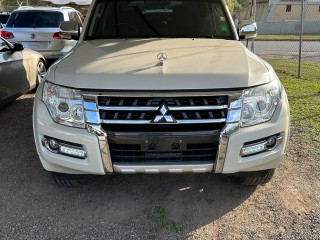 2016 Mitsubishi Pajero 
$3,530,000