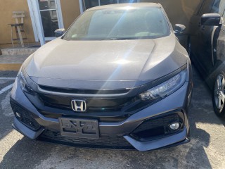 2018 Honda Civic Touring