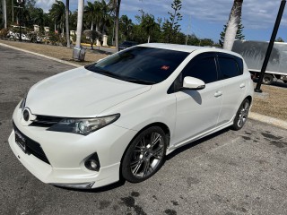 2014 Toyota Auris