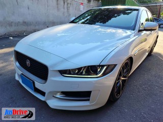 2018 Jaguar XE