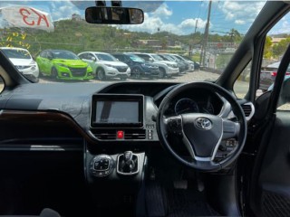 2015 Toyota Noah
$3,200,000