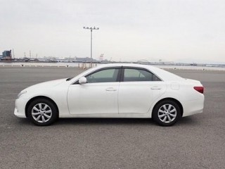 2015 Toyota Mark X