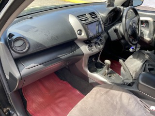 2008 Toyota RAV4 Premium Package