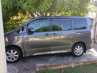 2010 Toyota Noah Si for sale in St. James, Jamaica