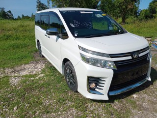 2015 Toyota Voxy for sale in Westmoreland, Jamaica