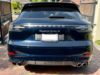 2021 Porsche Cayenne Turbo S eHybrid for sale in Kingston / St. Andrew, Jamaica