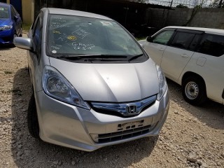 2014 Honda Fit Hybrid for sale in Kingston / St. Andrew, Jamaica