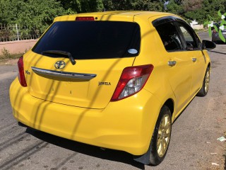 2013 Toyota Vitz