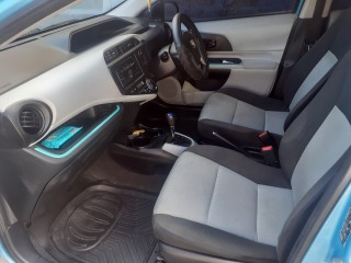 2012 Toyota Aqua for sale in Kingston / St. Andrew, Jamaica