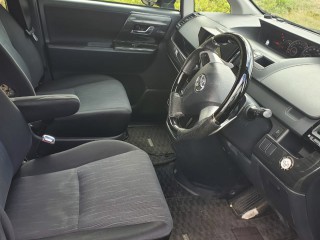 2011 Toyota Voxy for sale in Manchester, Jamaica