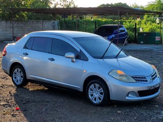 2011 Nissan Tiida Latio