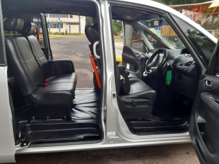 2014 Nissan Serena for sale in Kingston / St. Andrew, Jamaica