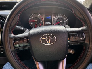 2023 Toyota Hilux GR
$10,200,000