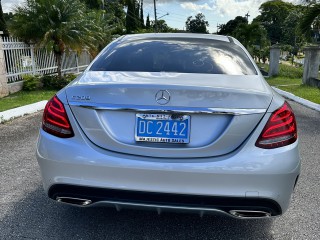 2017 Mercedes Benz C200