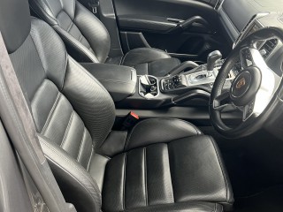 2016 Porsche Cayenne Turbo