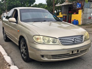 2004 Nissan sunny