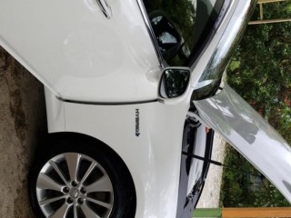 2013 Toyota Toyota crown hybrid for sale in Manchester, Jamaica