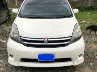 2010 Toyota ISIS PLATANA for sale in Kingston / St. Andrew, Jamaica