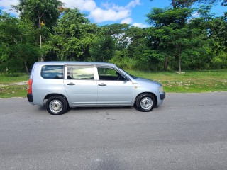 2013 Toyota Probox
$900,000
