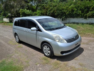 2006 Toyota isis for sale in Kingston / St. Andrew, Jamaica