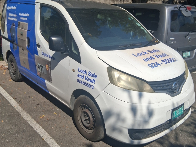 2010 Nissan Vanette NV200 GX for sale in Kingston / St. Andrew, Jamaica