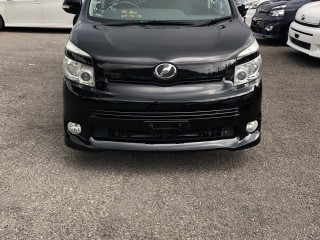 2010 Toyota Voxy for sale in Manchester, Jamaica