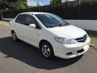 2007 Honda Fit Aria for sale in Kingston / St. Andrew, Jamaica