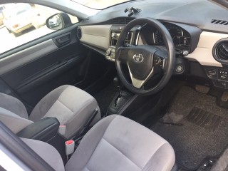 2014 Toyota AXIO HYBRID for sale in Kingston / St. Andrew, Jamaica