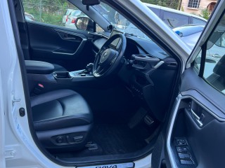 2019 Toyota RAV4 Hybrid for sale in St. Ann, Jamaica