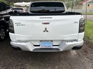 2019 Mitsubishi L200