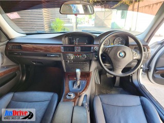 2010 BMW 325i