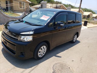 2011 Toyota Voxy for sale in St. James, Jamaica