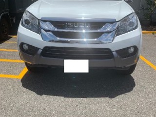 2016 Isuzu MUX for sale in Kingston / St. Andrew, Jamaica