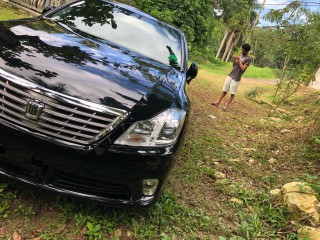 2011 Toyota crown for sale in Trelawny, Jamaica