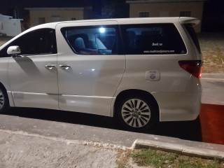 2013 Toyota Alphard for sale in St. James, Jamaica