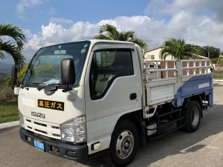 2010 Isuzu ELF for sale in Manchester, Jamaica