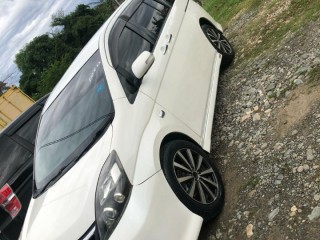 2010 Toyota ISIS PLATANA for sale in Kingston / St. Andrew, Jamaica