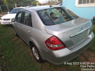 2009 Nissan Tiida