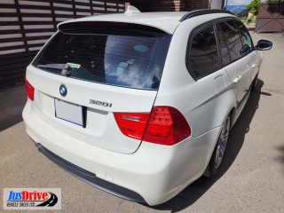 2010 BMW 320i