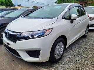 2017 Honda Fit for sale in Kingston / St. Andrew, Jamaica