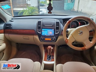 2012 Nissan BLUEBIRD SYLPHY