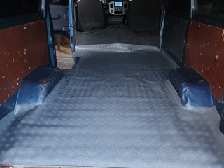 2011 Nissan Caravan
$1,200,000