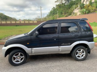 2006 Daihatsu Terios