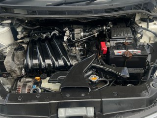 2012 Nissan Tiida
$680,000
