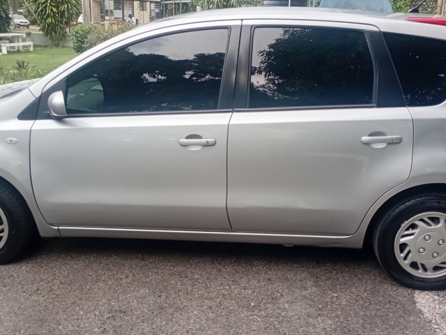 2012 Nissan Note for sale in Kingston / St. Andrew, Jamaica
