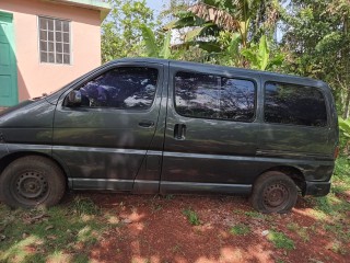 2001 Toyota Regius for sale in St. Ann, Jamaica